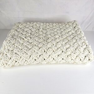 Crochet Blanket, Chunky Yarns, Handmade Baby Blanket Color Cream 2.4Ib 35×33in